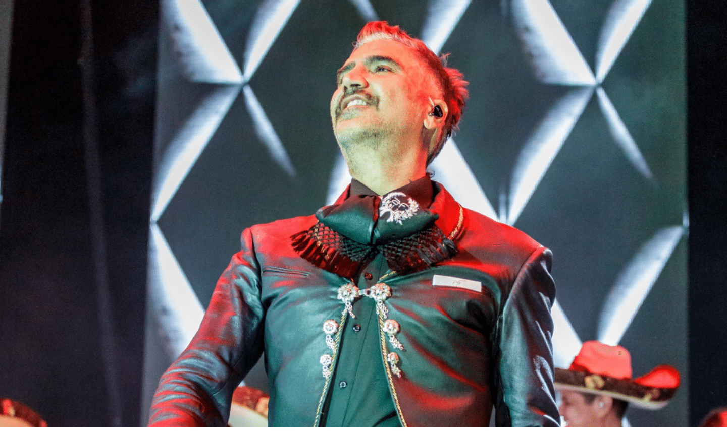 Alejandro Fernández y Yuridia estrenan música de mariachi￼