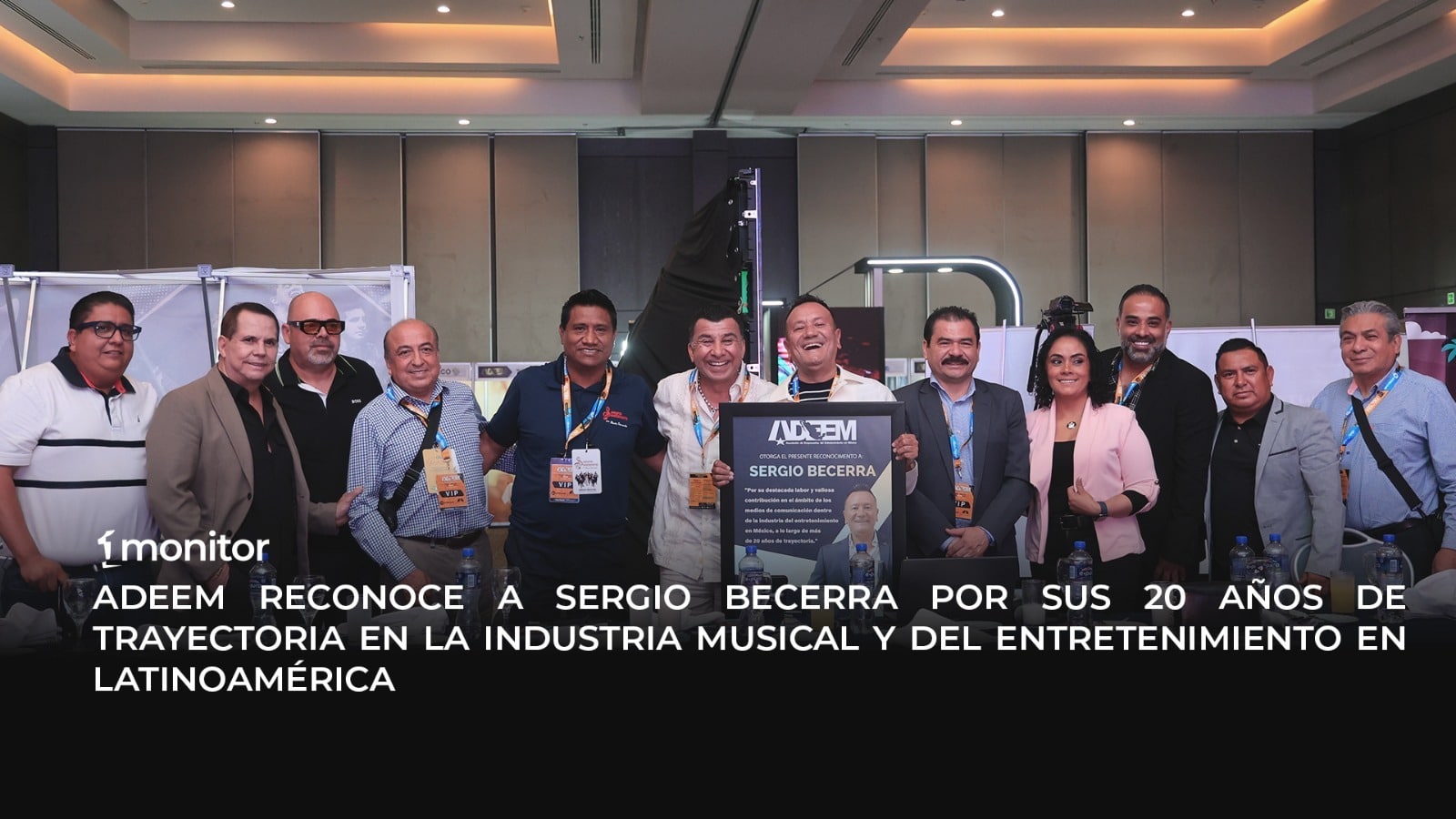 ADEEM reconoce a Sergio Becerra por sus 20 años de trayectoria en la industria musical y del entretenimiento en Latinoamérica